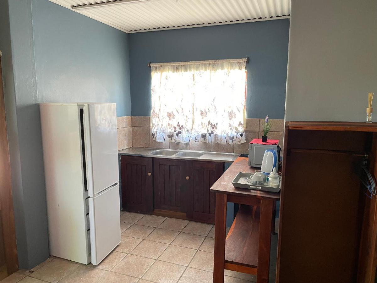 Kololo Guesthouse Katima Mulilo Esterno foto
