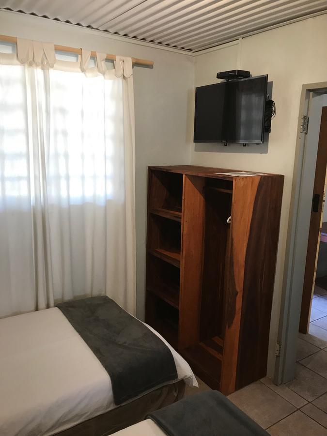 Kololo Guesthouse Katima Mulilo Esterno foto
