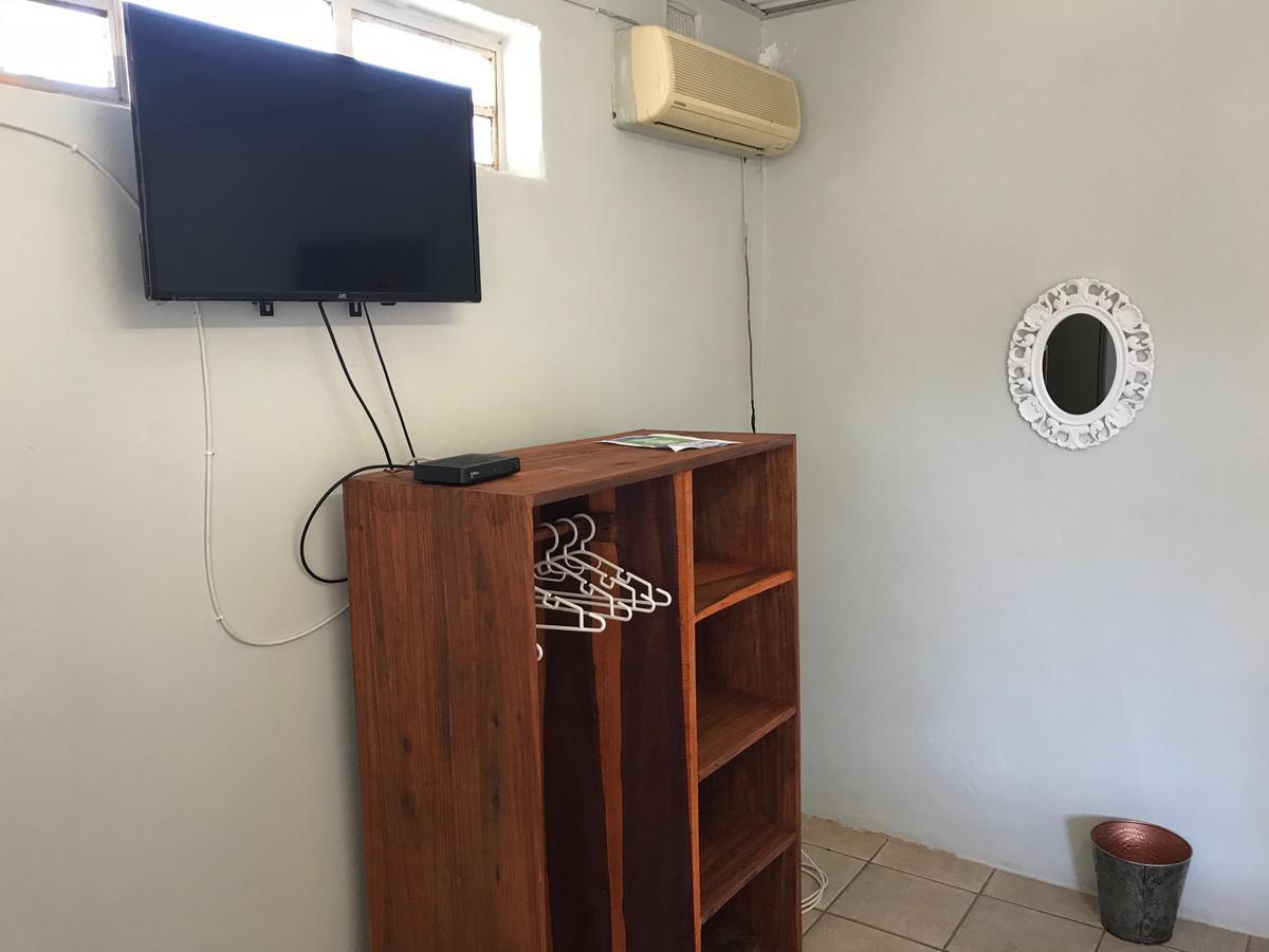 Kololo Guesthouse Katima Mulilo Esterno foto