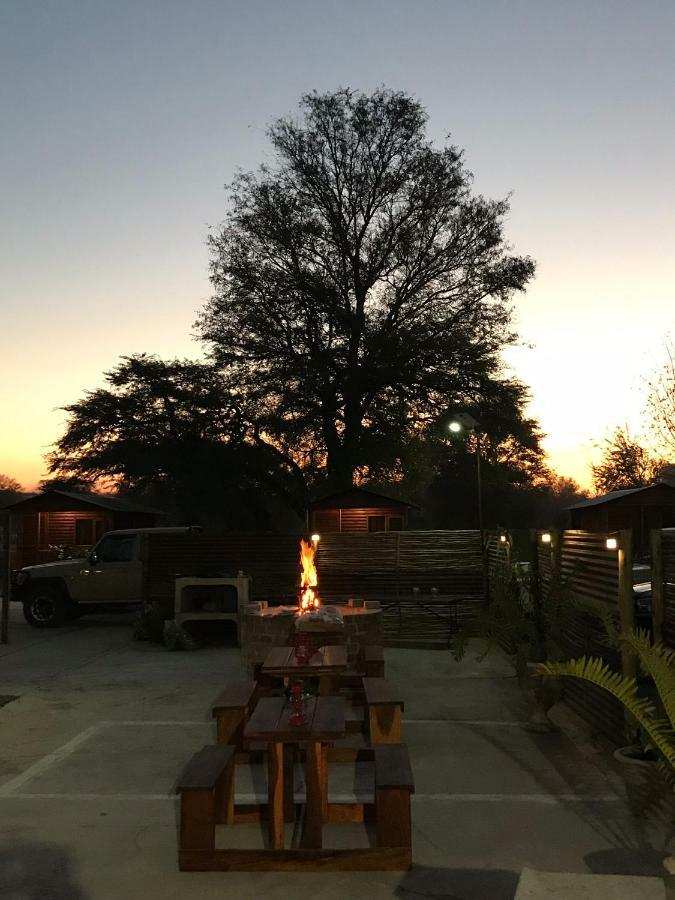 Kololo Guesthouse Katima Mulilo Esterno foto
